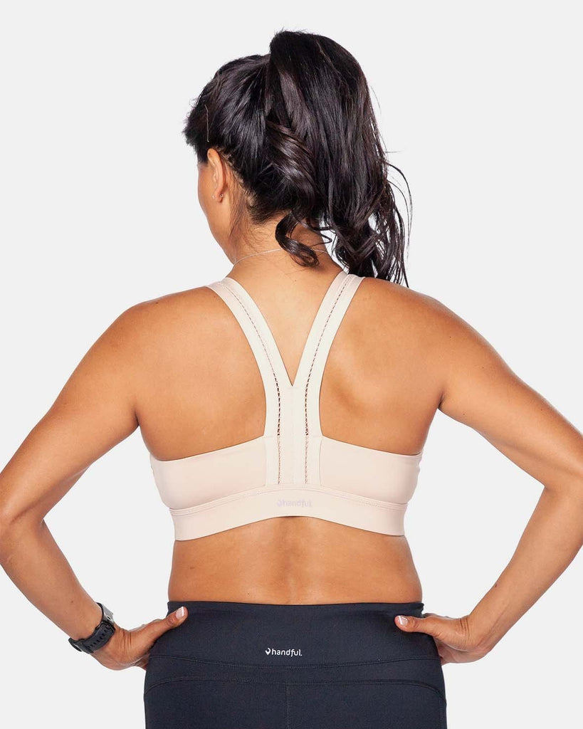 Racerback Bras are Extremely Versatile, so Anyone can Wear Them